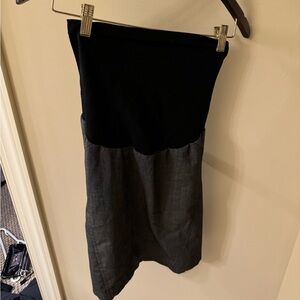 Motherhood Maternity Gray Skirt - Size XL